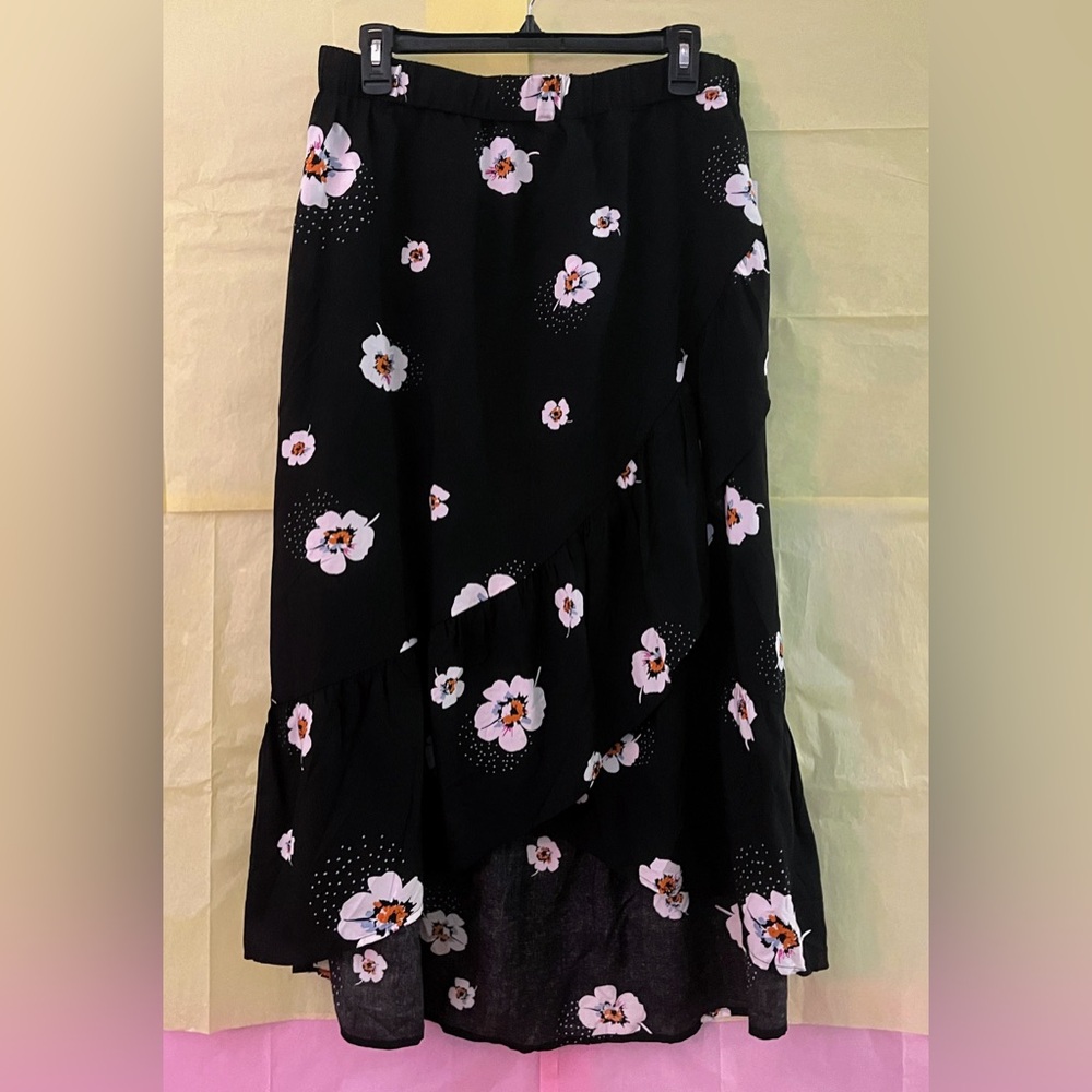 A.N.A. Women's midi Skirt Size L new